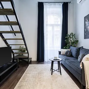 https://e41-boutique-apartments-best-location-by-bqa.inbudapesthotels.com